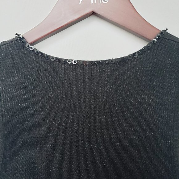 White House Black Market -Knit Sleeveless - Picture 4 of 6